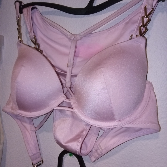 Women's Assorted Bras Corsets And Crop Tops